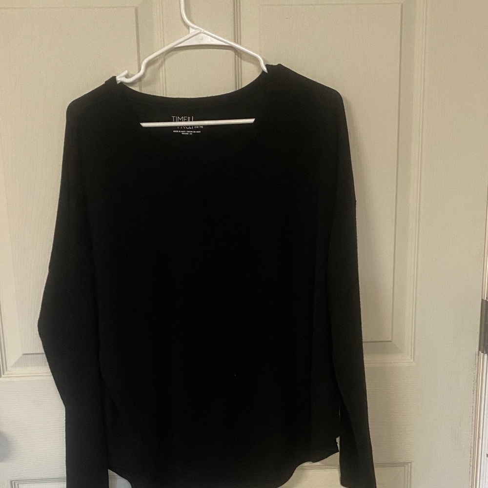 Time and Tru Black Long Sleeve Women's Top
